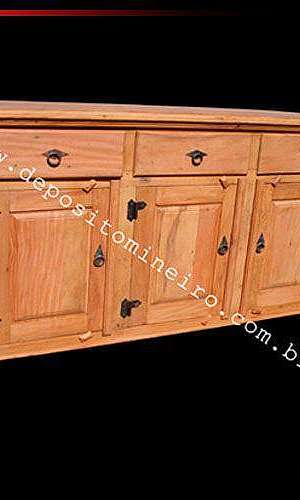 Buffet de madeira rústica Buffet de madeira rústica