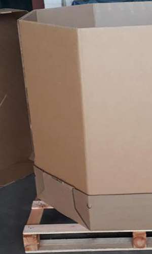 CAIXA BAG IN BOX DE 1.OOO LITROS CAIXA BAG IN BOX DE 1.OOO LITROS