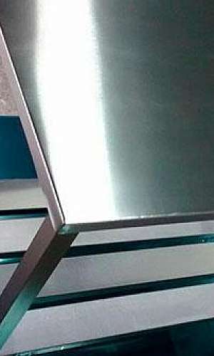 Mesa de aço inox para cozinha industrial Mesa de aço inox para cozinha industrial