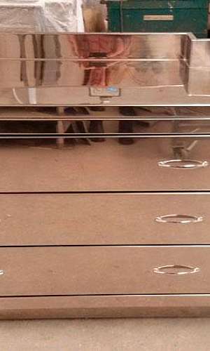 Mesa em aço inox para cozinha industrial Mesa em aço inox para cozinha industrial