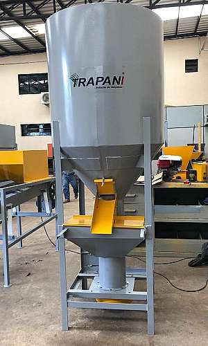 Misturador de ração 500kg preço Misturador de ração 500kg preço